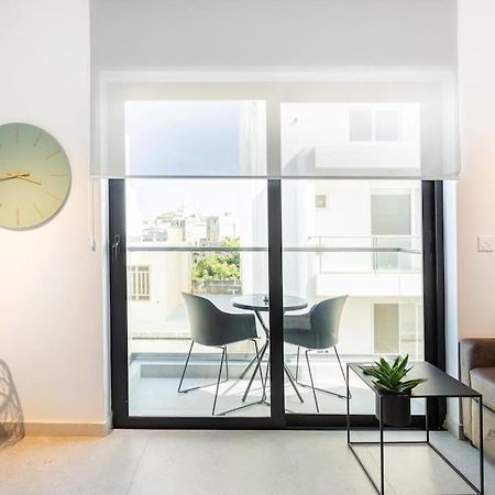 Sliema Boutique Apartments By Holi Екстер'єр фото